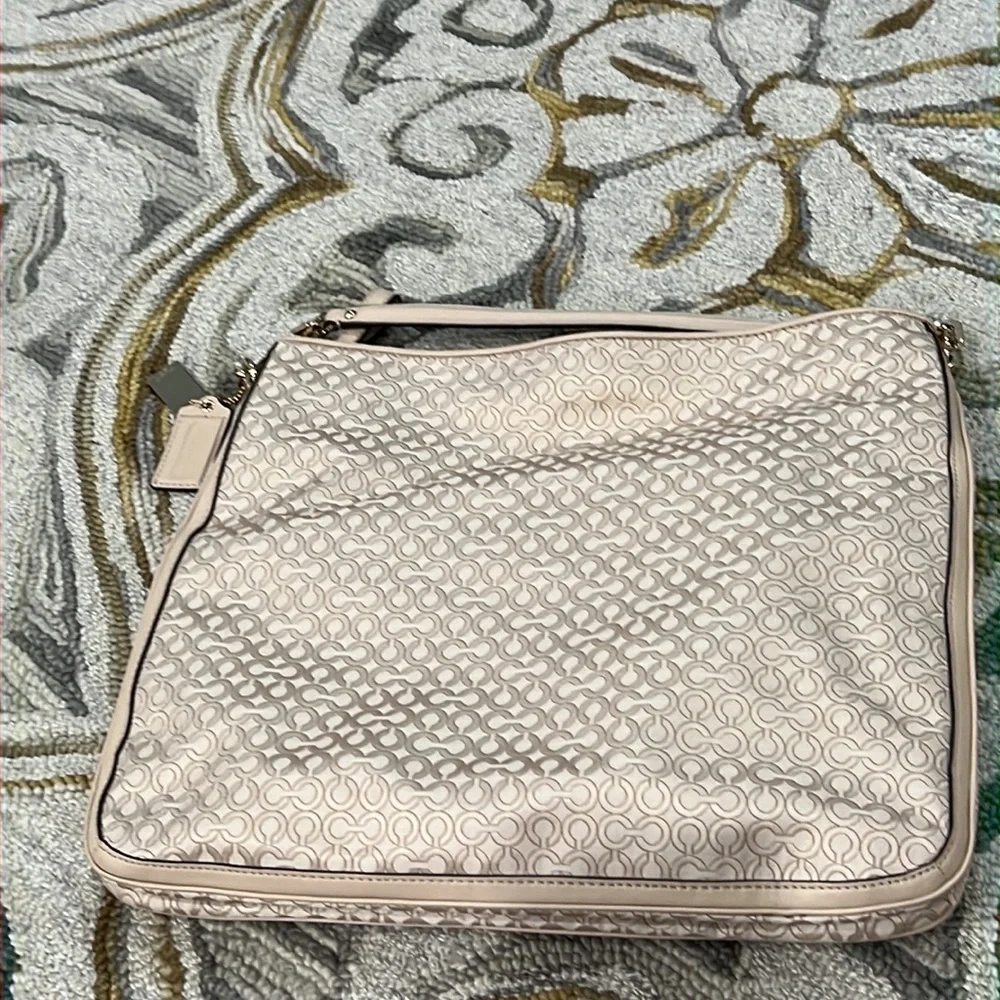 💕 Coach NWOT beige gold top handle satchel x large bag nice 💕